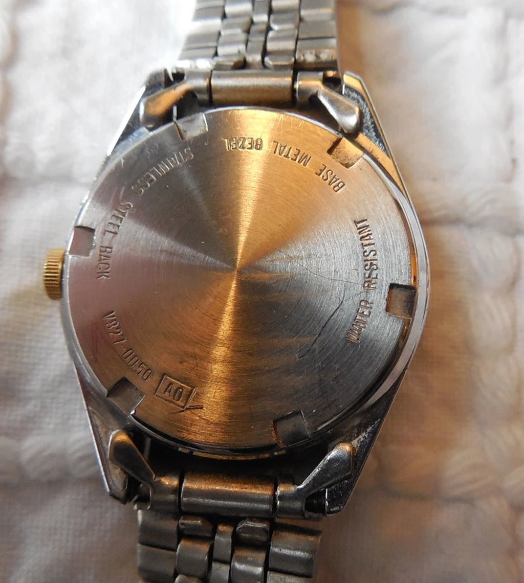 Vintage 1980s LORUS Mickey Mouse Date Watch