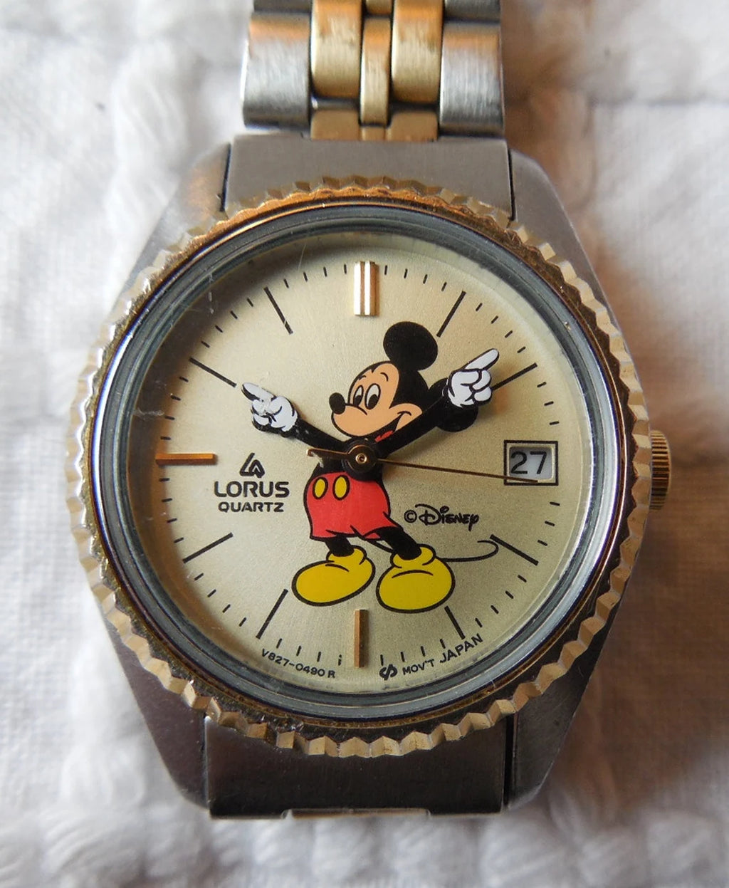 Vintage 1980s LORUS Mickey Mouse Date Watch