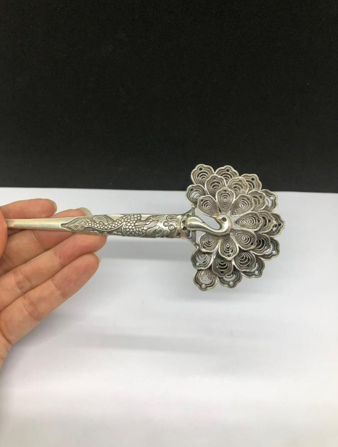 Vintage Tibetan Silver Peacock Statue Pattern Hairpin